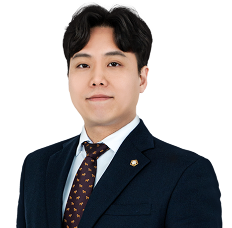 lawyer_img