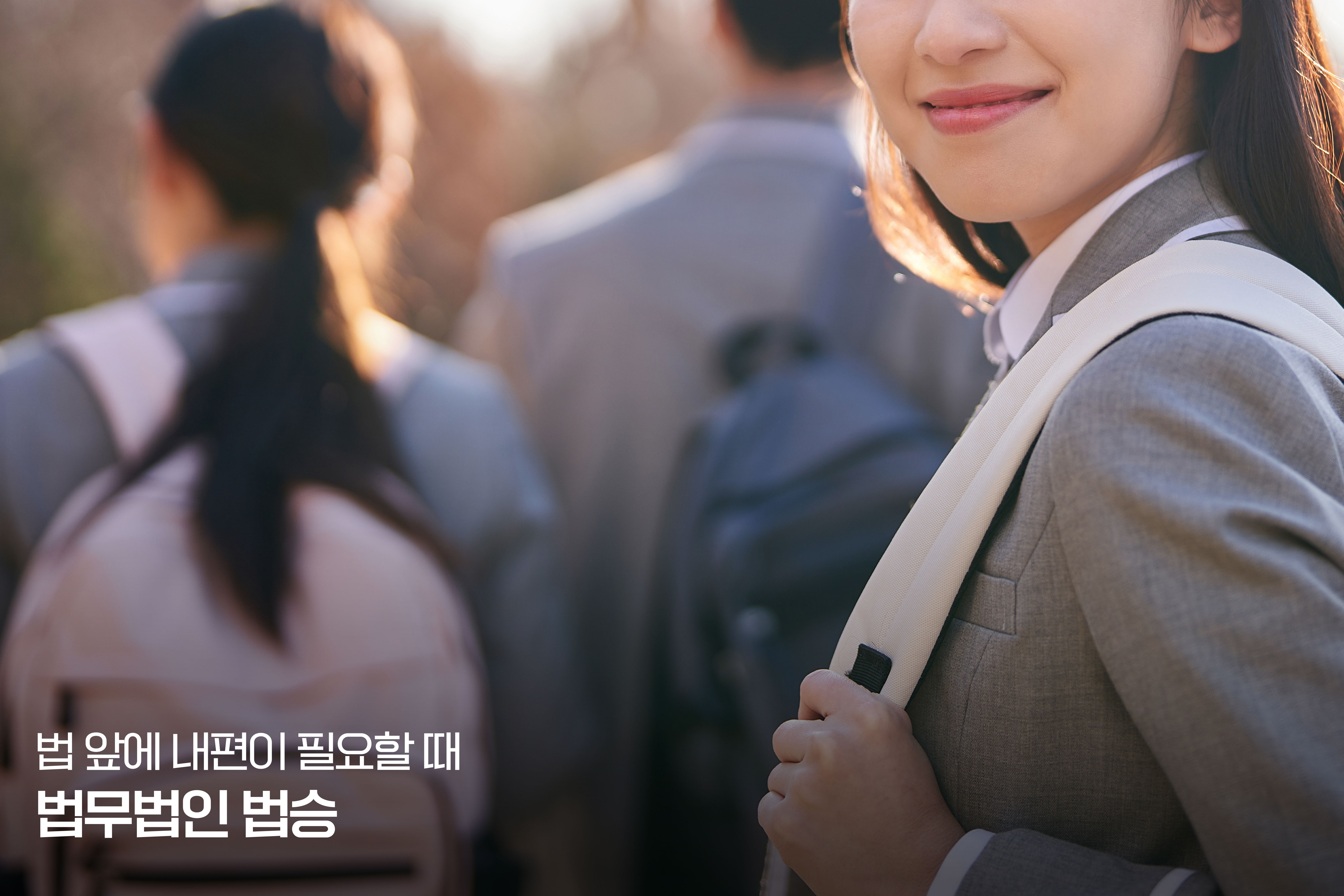 프라이버시라는 이름의 고립– 왜 ‘혼자 있는 구조’가 아이를 가장 위험하게 만드는가 이미지