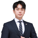 lawyer_img