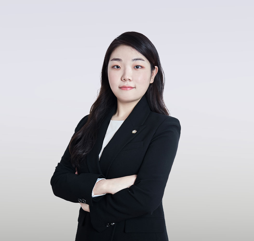 육아도우미에게 범죄경력증명서 요구, 불법? [최지영 변호사] 이미지