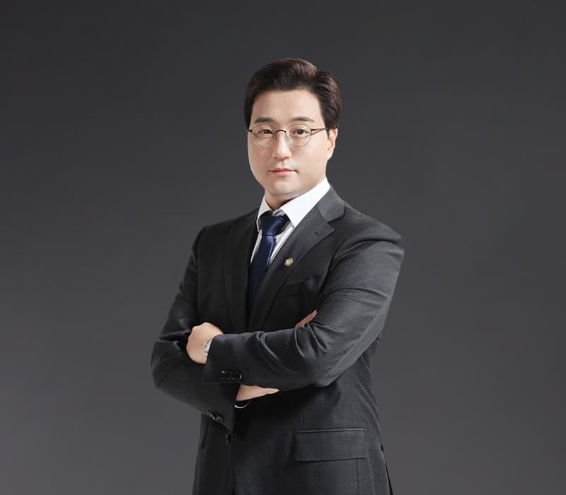 형사전문 의정부변호사와 살펴보는 강제추행 등 성범죄 연루 대응 핵심 [문필성 변호사 칼럼]