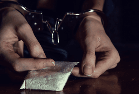 Q&A: 매스암페타민의 역사, 관련 물질 및 국제적 상황 정리