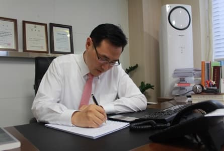 형사사건 전문 변호사, 왜 필요한가